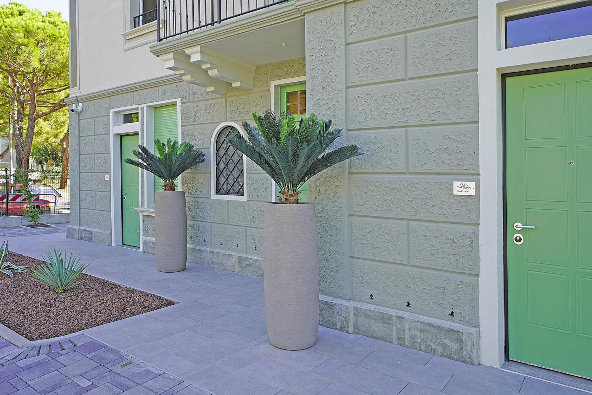 Villa Caterina Apartments By Wonderful Italy Desenzano del Garda Exterior foto