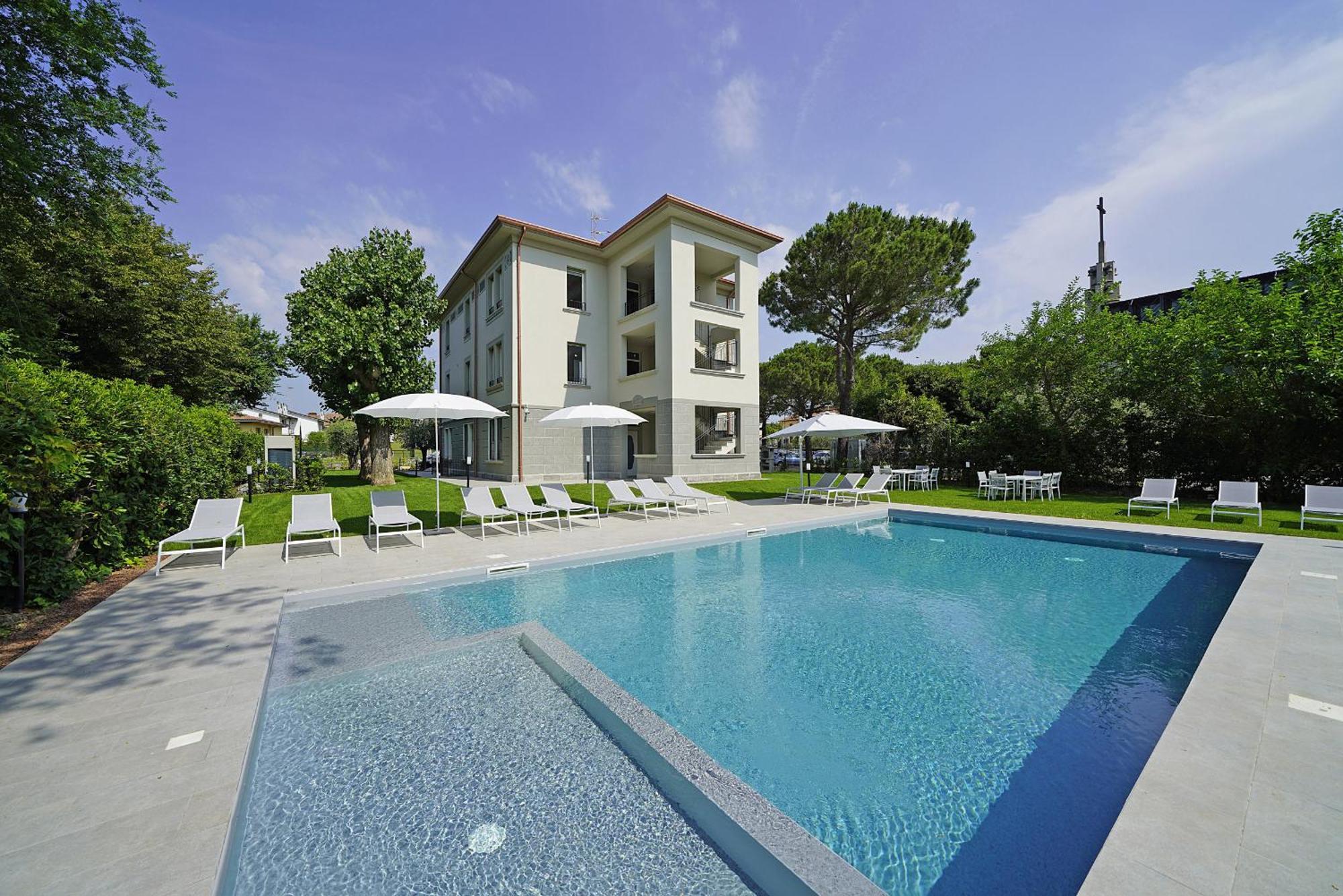 Villa Caterina Apartments By Wonderful Italy Desenzano del Garda Exterior foto