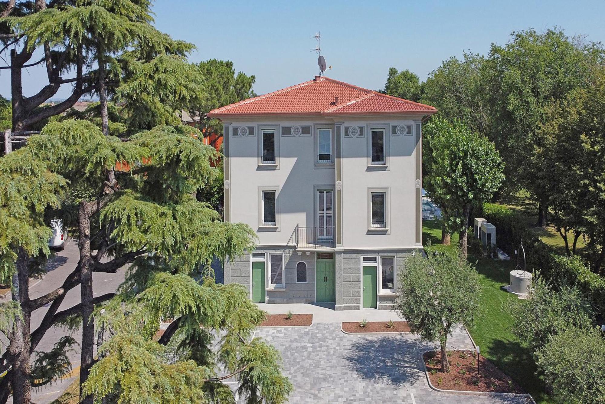Villa Caterina Apartments By Wonderful Italy Desenzano del Garda Exterior foto